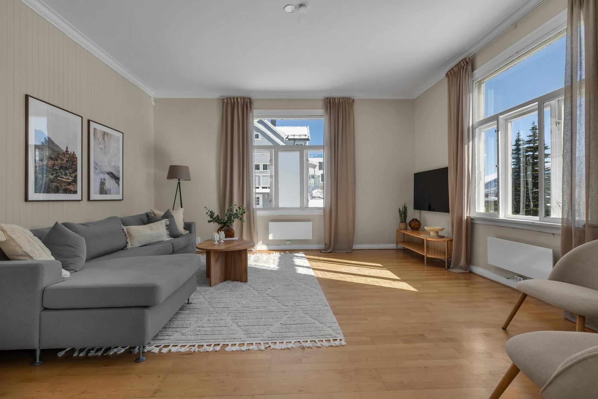 Amazing Tromso City Apartment With Free Parking And Lovely City Views! Exterior photo